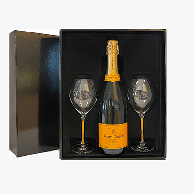 Veuve Clicquot Brut 75CL in Luxe Geschenkbox met 2 champagneglazen