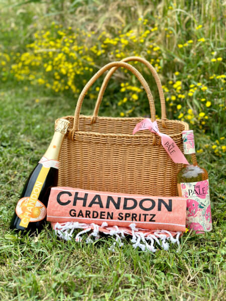Chandon Garden Spritz in mand